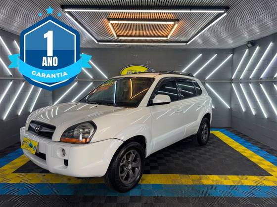 HYUNDAI TUCSON 2.0 MPFI GLS 16V 143CV 2WD FLEX 4P AUTOMÁTICO HYUNDAI TUCSON 2.0 MPFI GLS 16V 143CV 2WD FLEX 4P AUTOMÁTICO